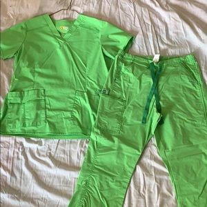 Wonder wink Flex Scrubs